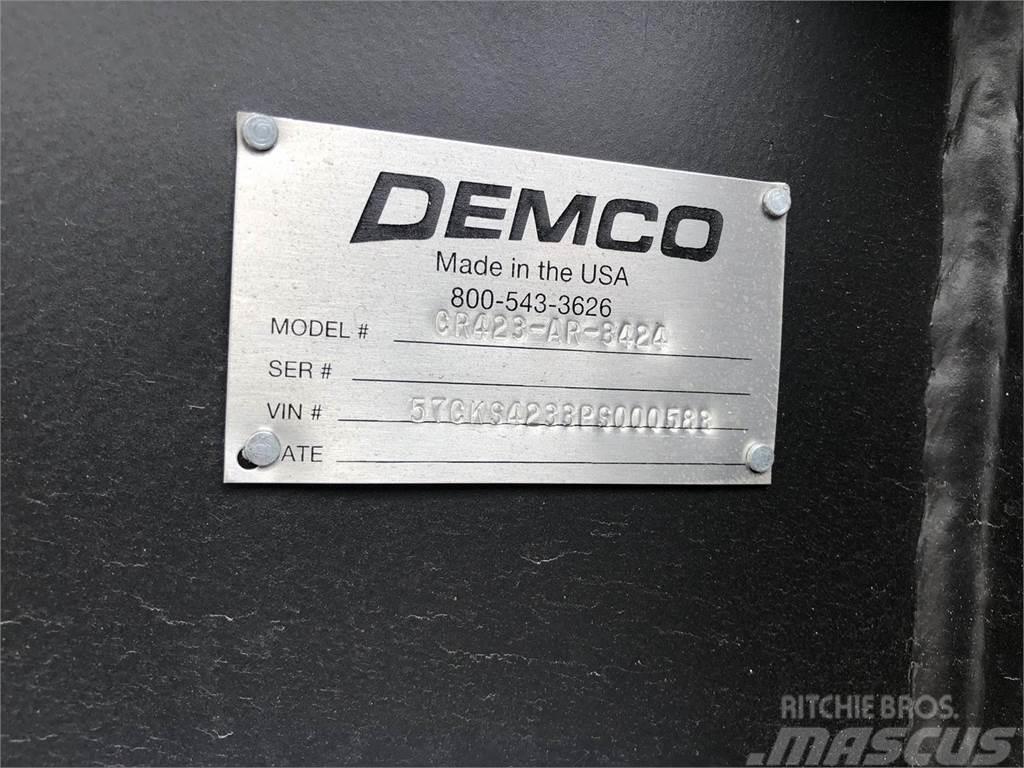 Demco CR423-AR-3424 Sora- ja kippiperävaunut