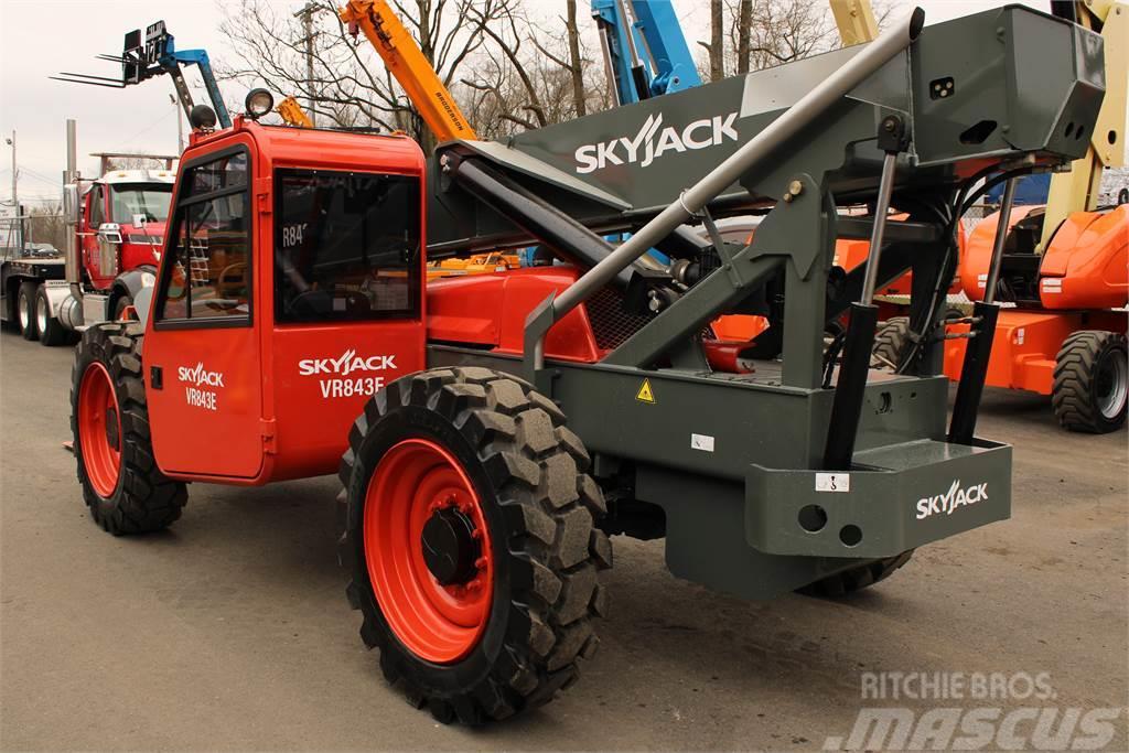 SkyJack VR843D Kurottajat