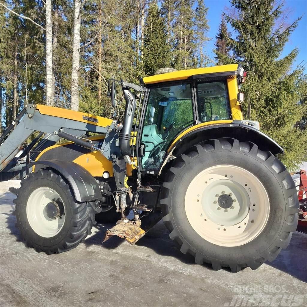 Valtra T171 advance Traktorit