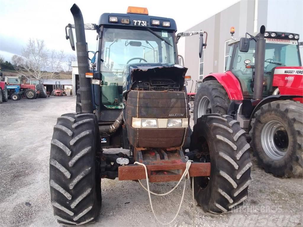 Case IH MX135 Traktorit