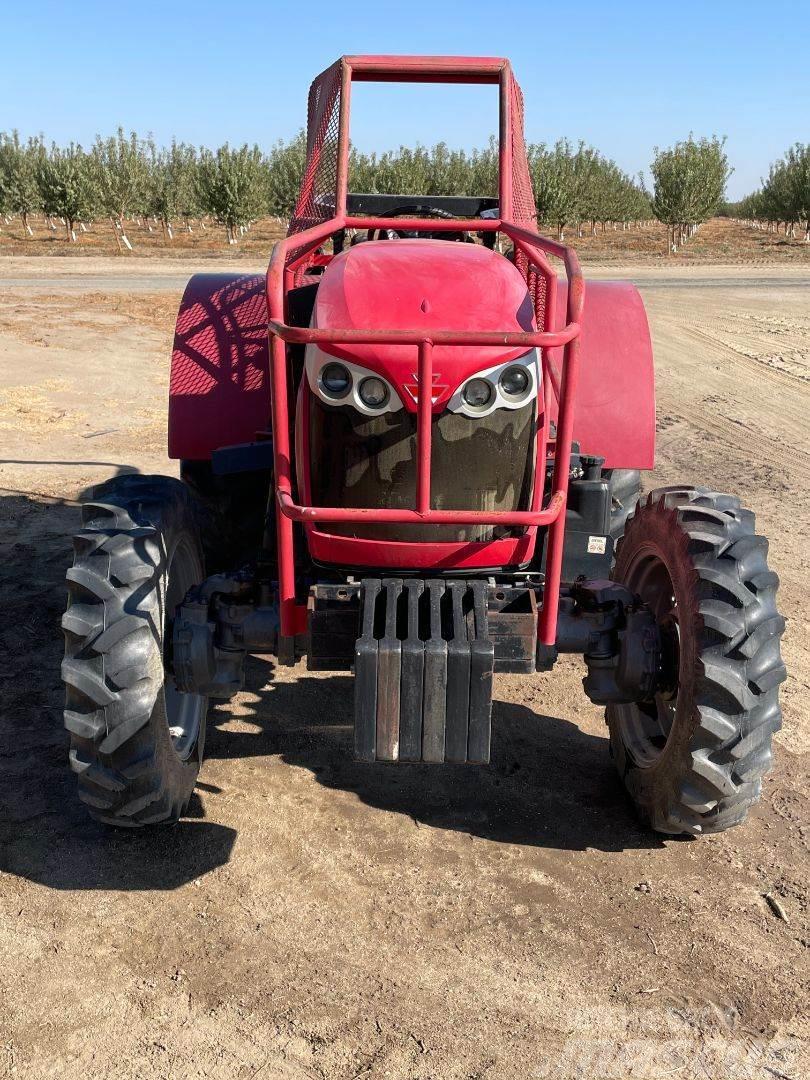 Massey Ferguson 4610 Traktorit