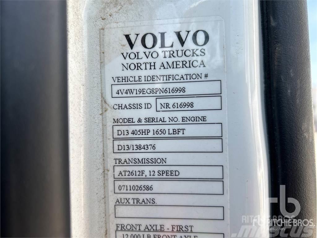 Volvo VNR Vetopöytäautot