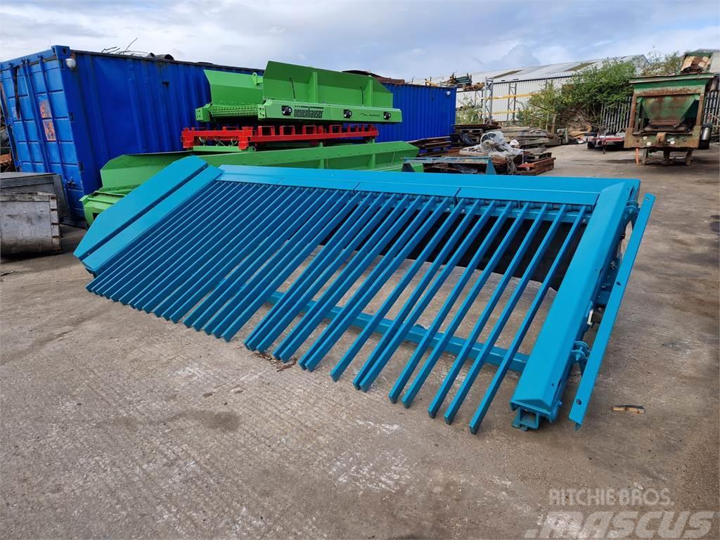  New / Un-Used Powerscreen 14ft Tipping Grid Seulat