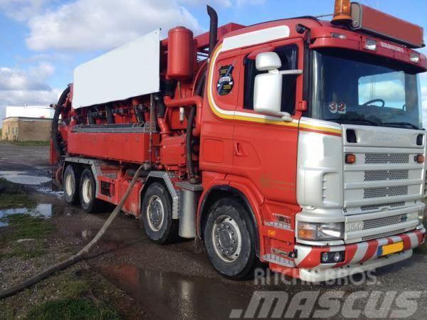 Scania Helmers recycler 164 G Paine-/imuautot