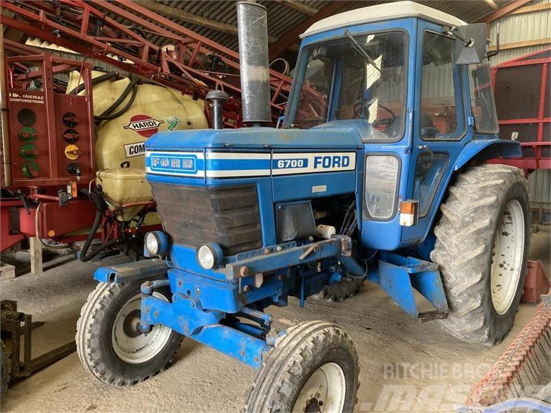 Ford 6700 Traktorit