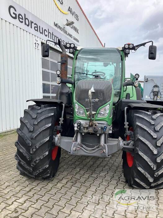 Fendt 724 VARIO SCR PROFI PLUS Traktorit