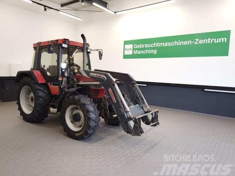 Case IH 4220 Traktorit