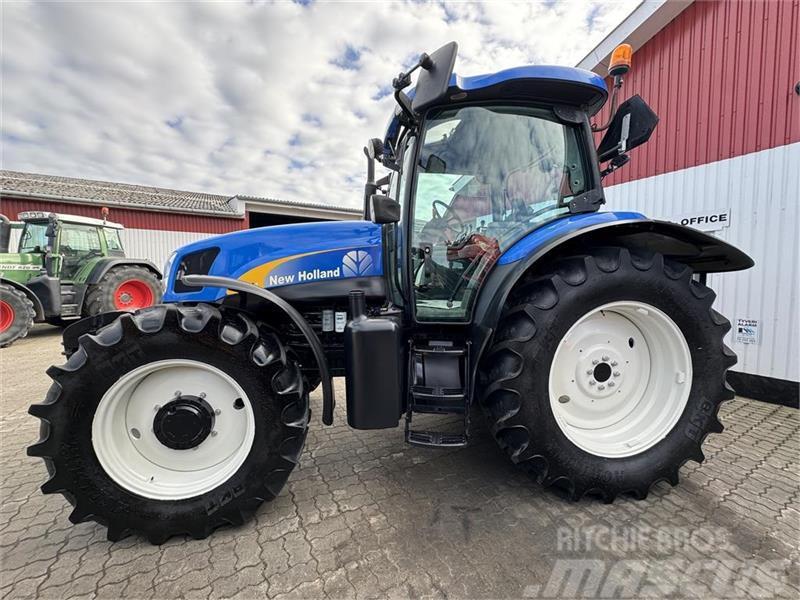 New Holland TS 125 A KUN 4600 TIMER! Traktorit