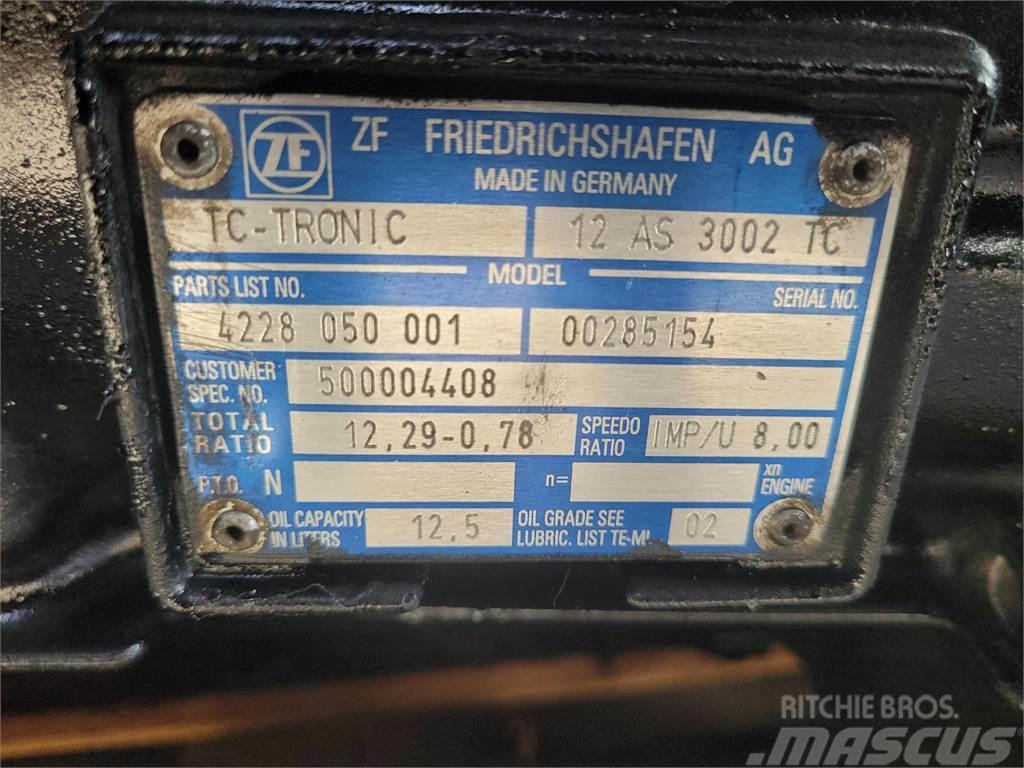 Liebherr LTM 1250-6.1 gearbox TC tronic 12 AS 3002 TC Vaihteisto
