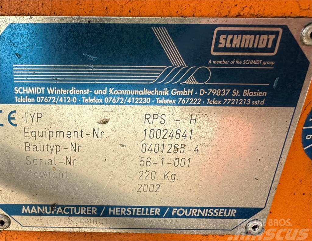 Unimog Leitpfostenwaschgerät Schmidt RPS-H Muut ympäristökoneet