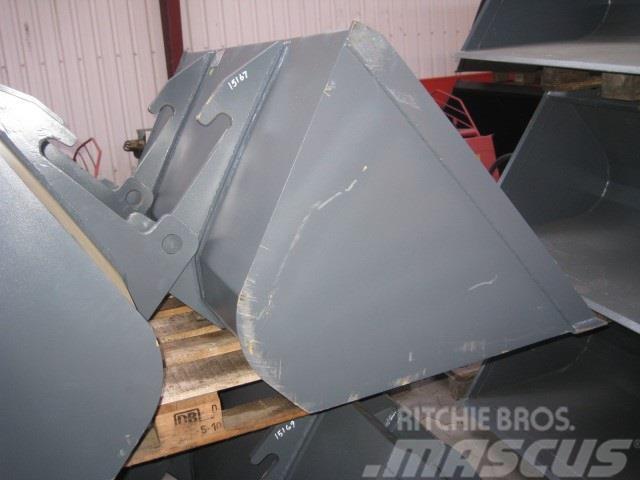VM Loader skovl 1,3m BREDDE 130 - 140 cm Pienkuormaajat