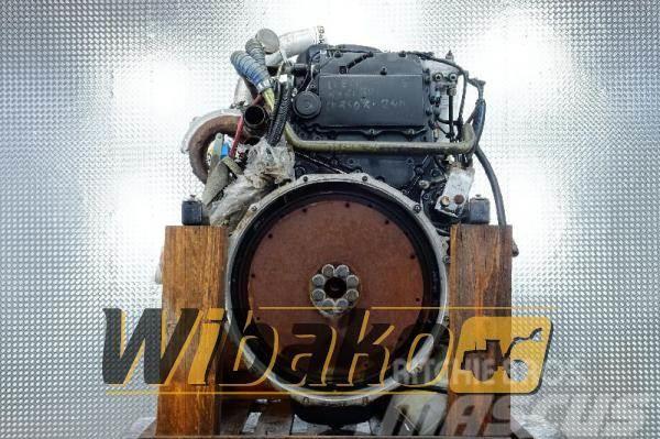 Iveco Engine Iveco F2BE0681D Moottorit