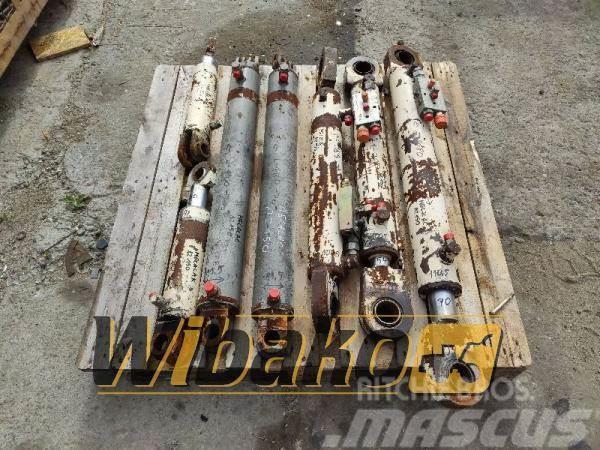 Mecalac Set of cylinders Mecalac AS150 Hydrauliikka